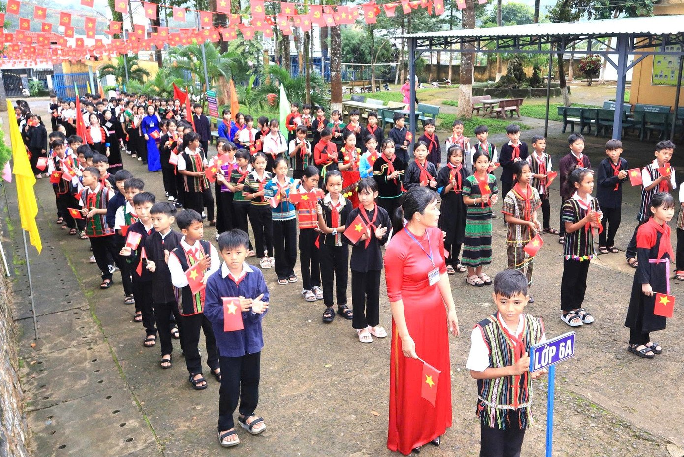 bt-trang-3.jpg