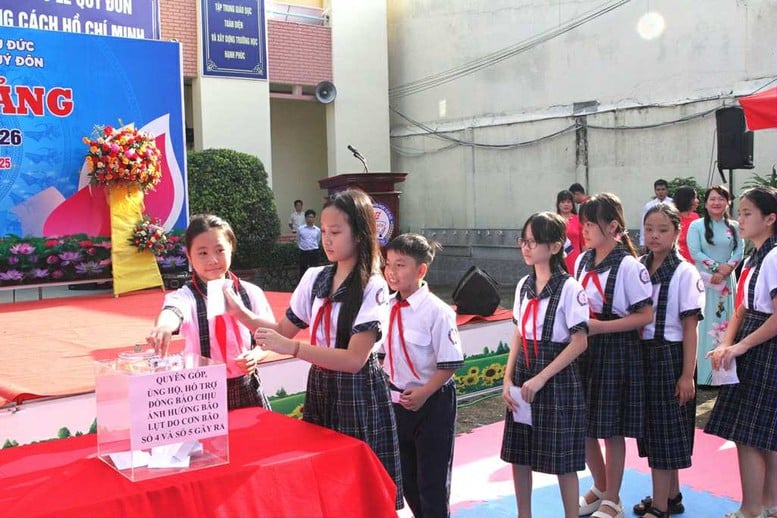 Không khí hân hoan khai giảng năm học mới lan tỏa khắp mọi miền Tổ quốc- Ảnh 8.