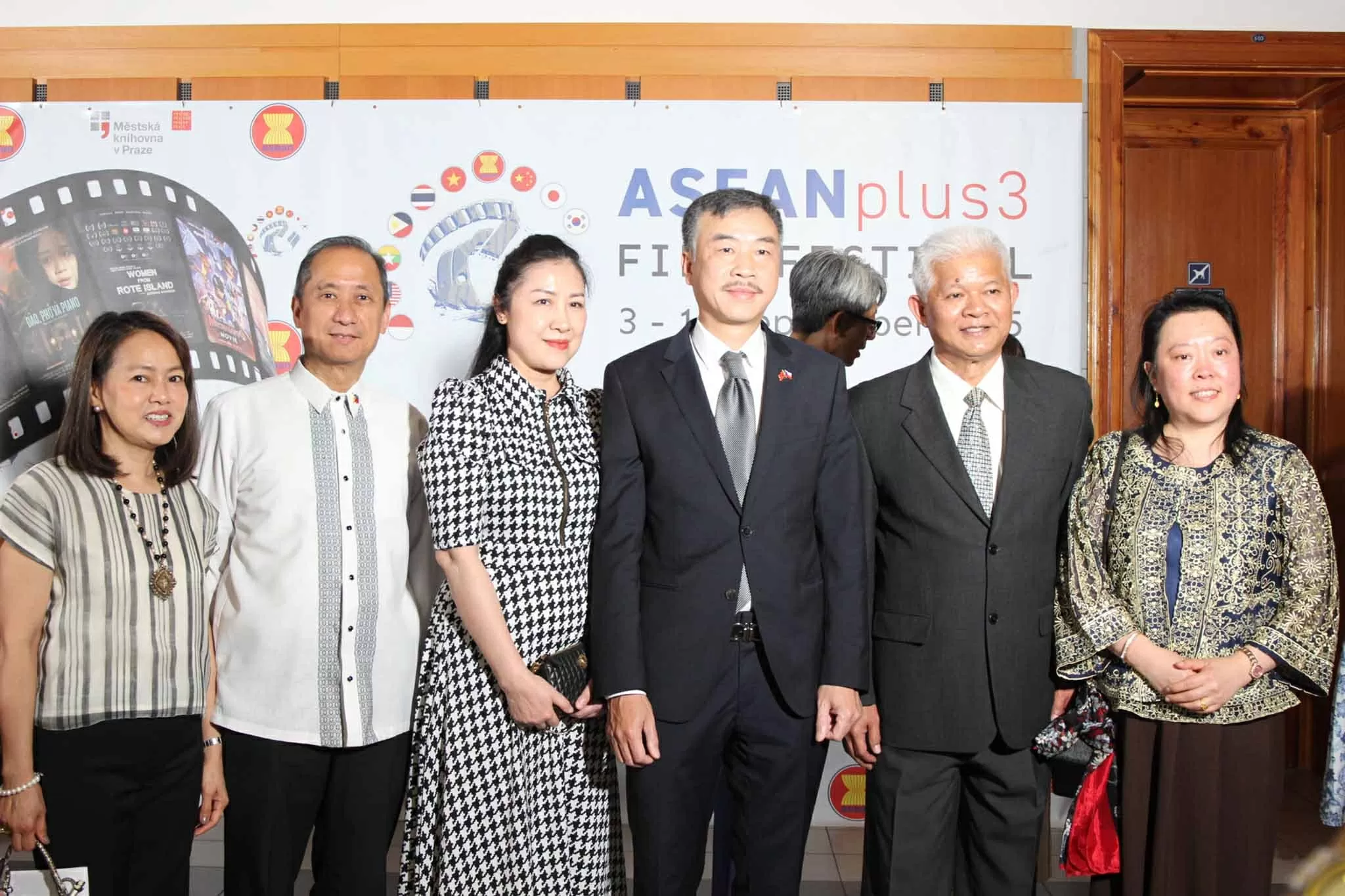 Liên hoan phim ASEAN+3 rực rỡ khai mạc tại Praha