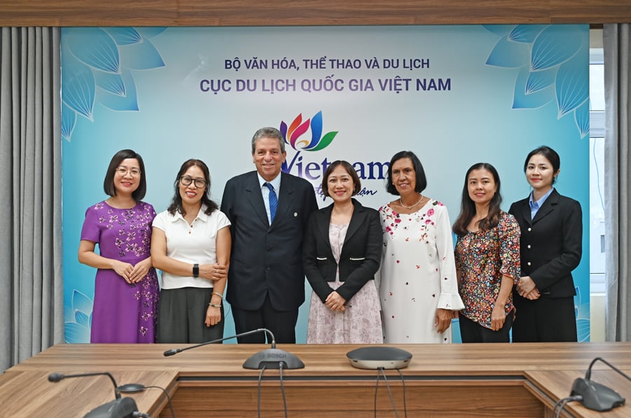 Thúc đẩy hợp tác du lịch Việt Nam - Cuba - Ảnh 2.