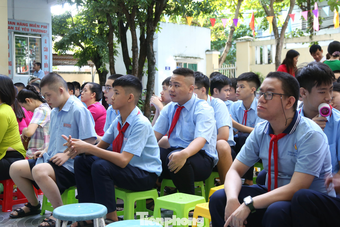 tp-truongchuyenbietimg-9486-2.jpg