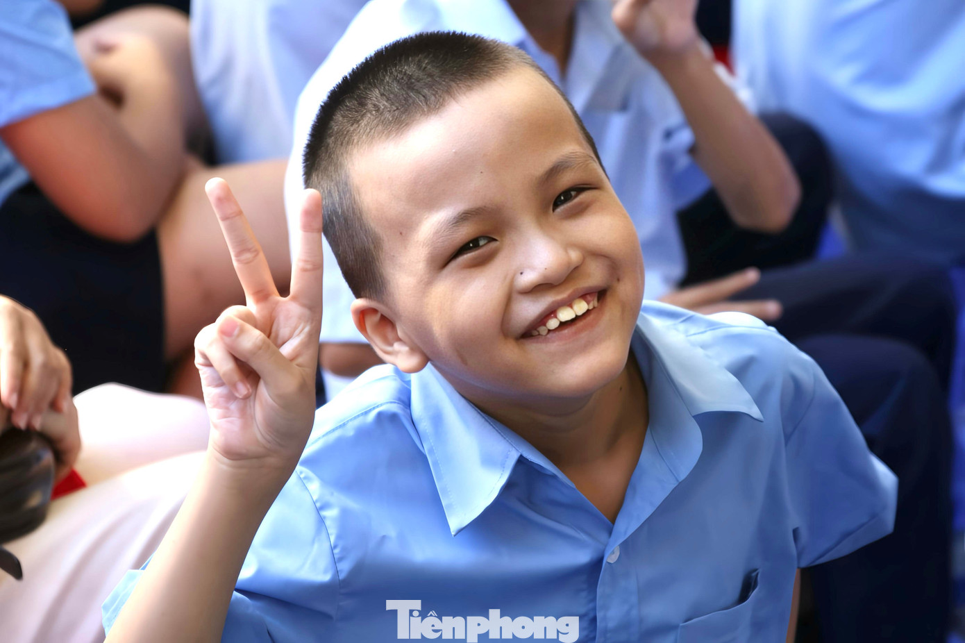 tp-truongchuyenbietimg-083554-0.jpg