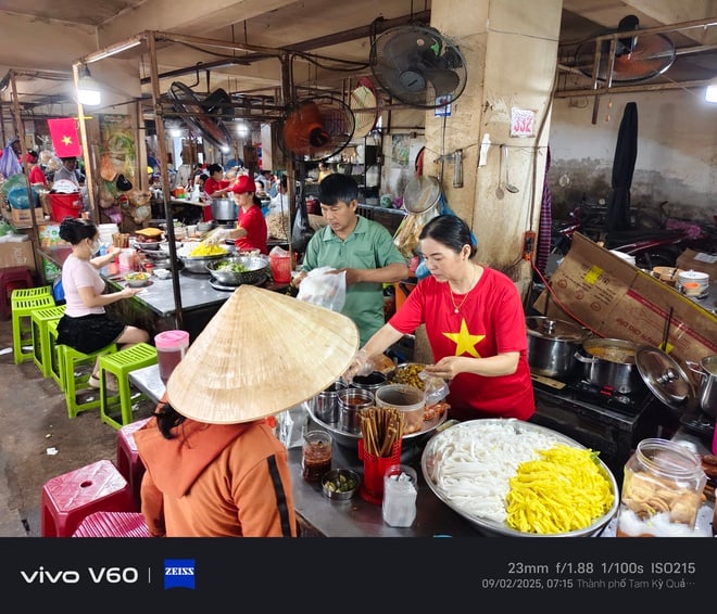 Trải nghiệm vivo V60: mỏng nhẹ, pin lớn và camera chân dung ZEISS - Ảnh 8.