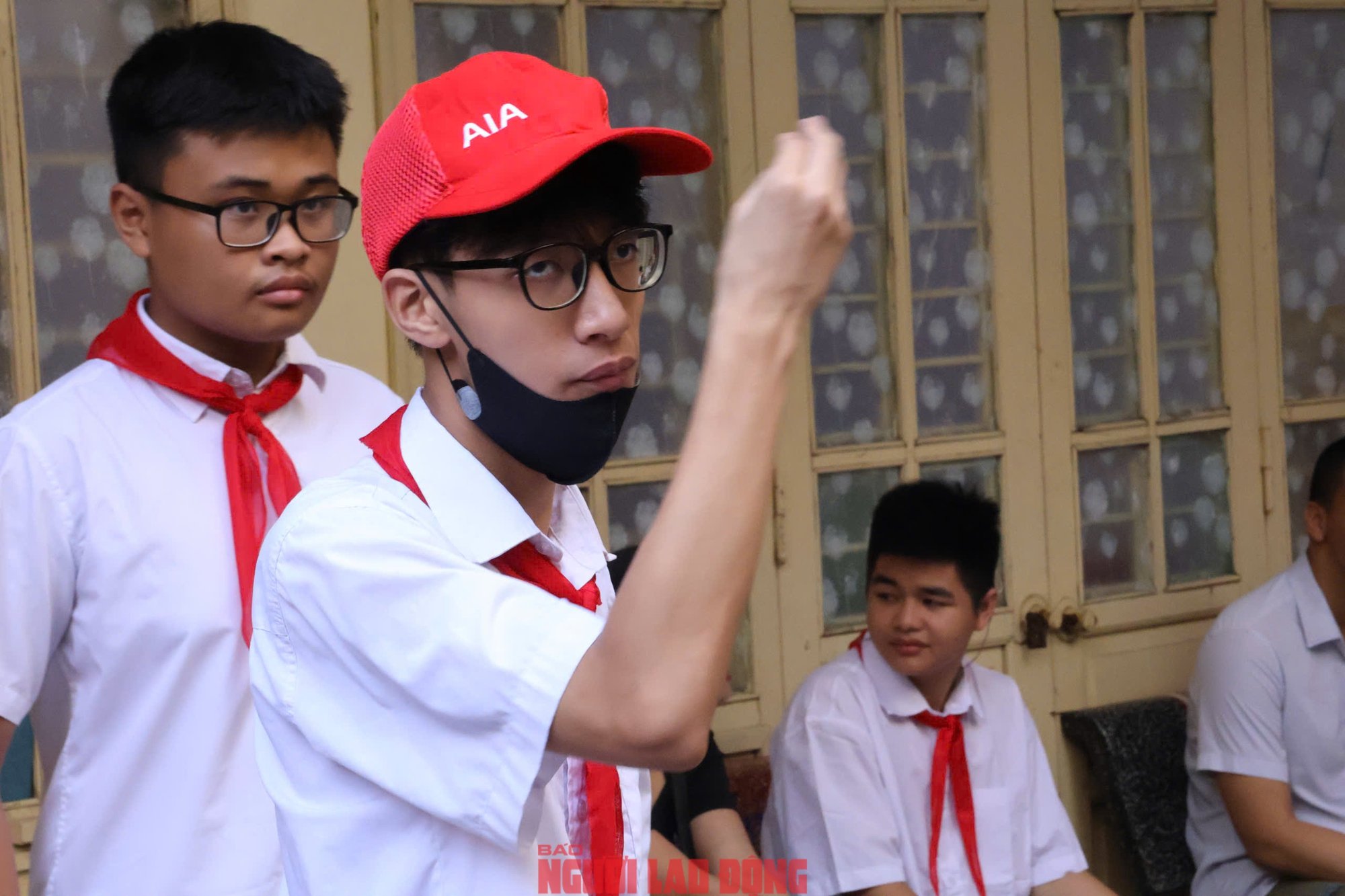 VIDEO: Xúc động lễ khai giảng năm học mới ở ngôi trường đặc biệt- Ảnh 11.
