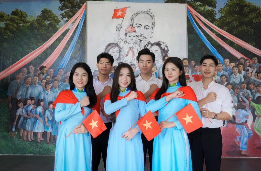 Lễ khai giảng đặc biệt và cơ hội chưa từng có của ngành Giáo dục - 1