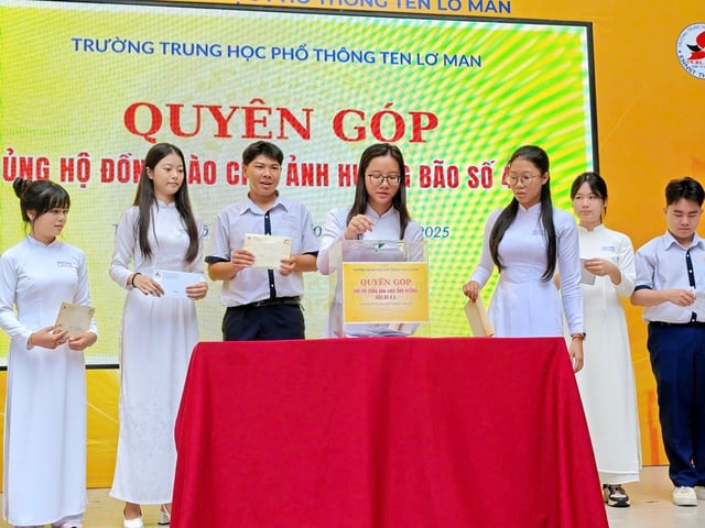 Trường học TP.HCM làm điều ý nghĩa trong ngày khai giảng - Ảnh 6.