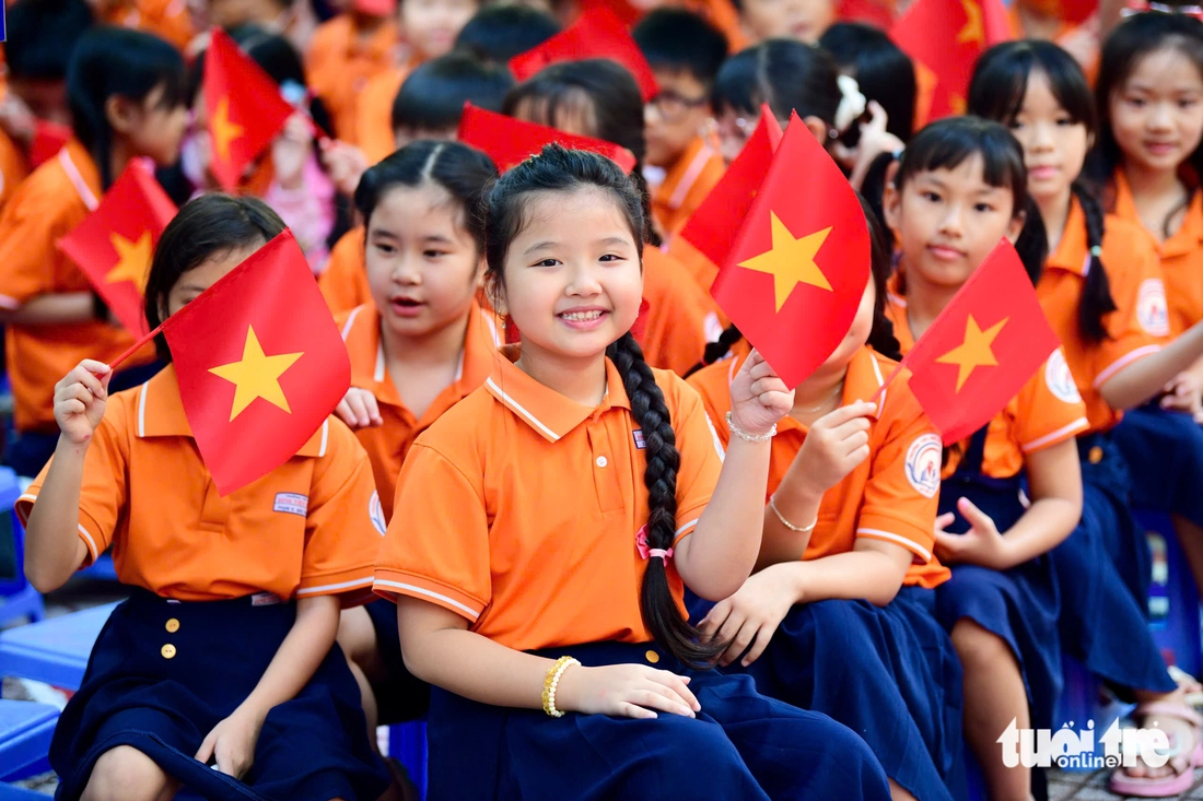 lễ khai giảng - Ảnh 1.