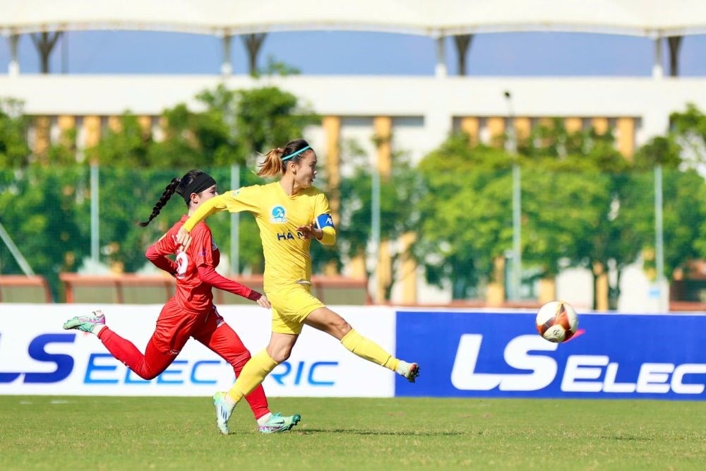 តារាងការប្រកួតជើងទី១ នៃការប្រកួតបាល់ទាត់នារីថ្នាក់ជាតិ ឆ្នាំ២០២៥ - រូបថត ១