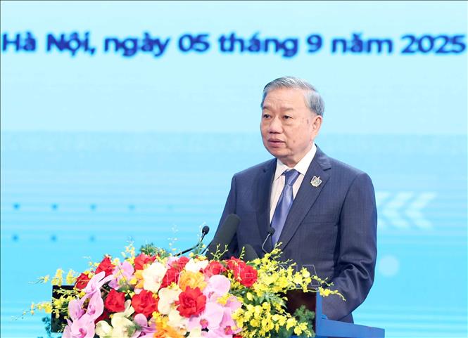 អគ្គលេខាធិការ To Lam ថ្លែង។ រូបថត៖ Thong Nhat/VNA