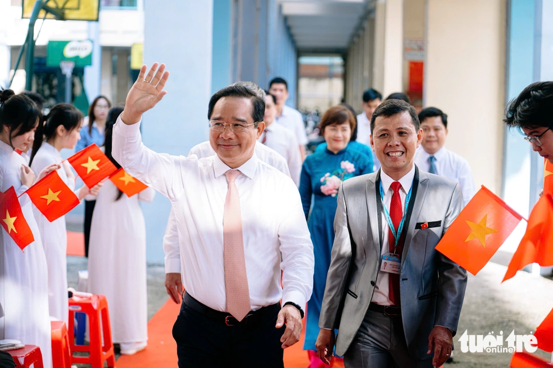 lễ khai giảng - Ảnh 2.