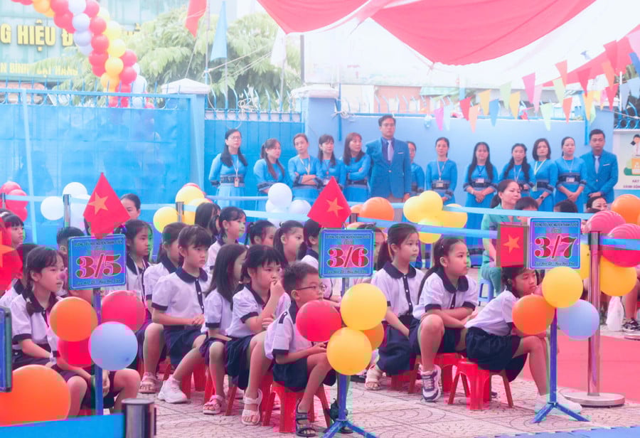 khai-giang-nam-hoc-moi-1.jpg
