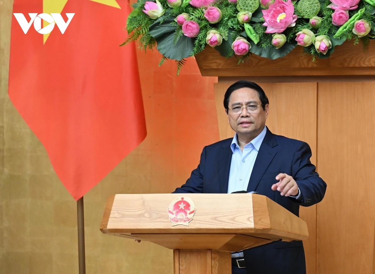 នាយក​រដ្ឋមន្ត្រី​ស្នើ​ធនាគារ​រដ្ឋ​កែ​សម្រួល​តម្លៃ​មាស