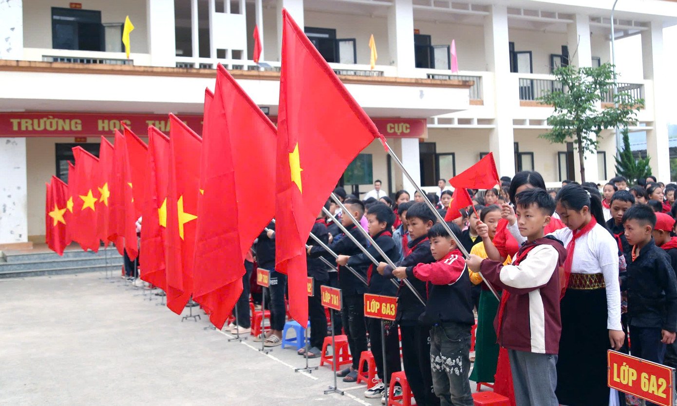 tienphong-toiyeutoquoctoi4.jpg