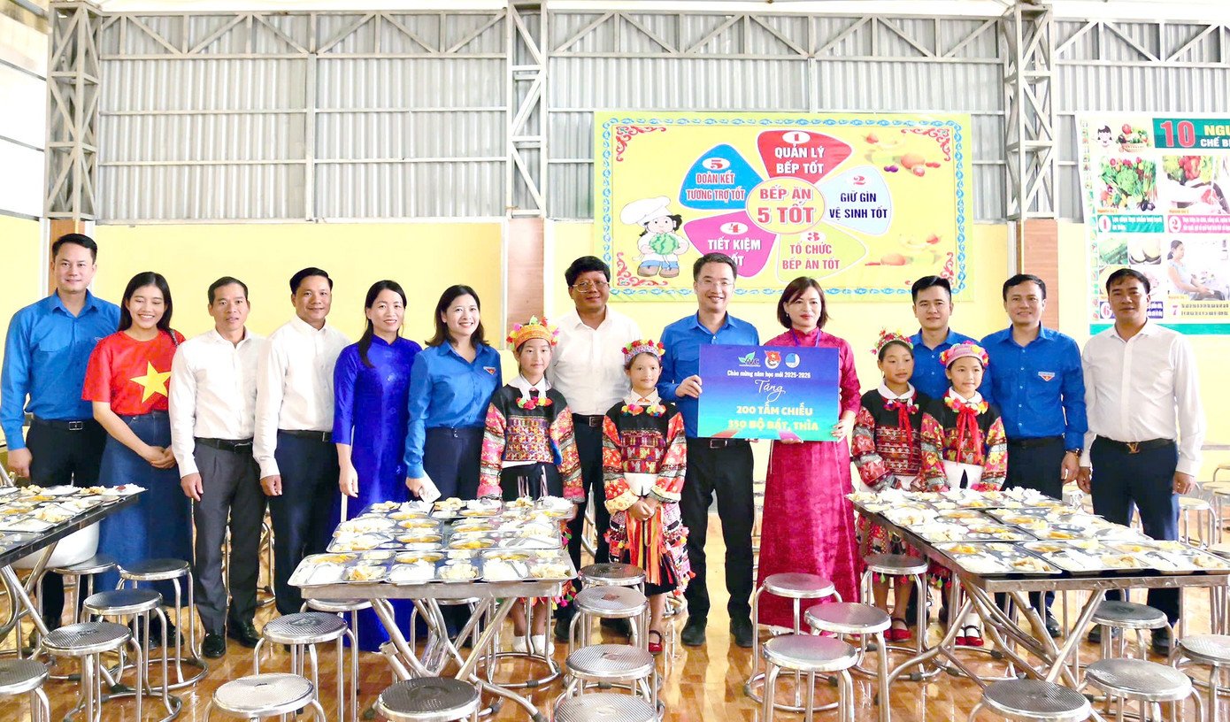 tienphong-toiyeutoquoctoi15.jpg