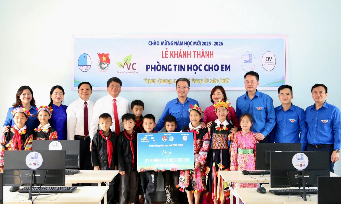 tienphong-toiyeutoquoctoi2.jpg