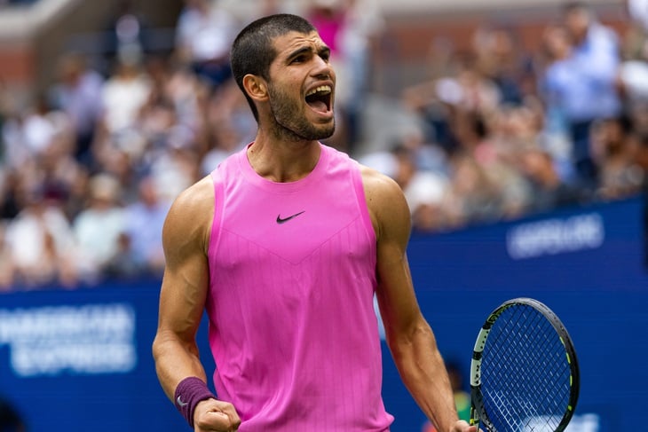 Alcaraz tiết lộ 2 yếu tố giúp anh đánh bại Djokovic tại US Open - Ảnh 1.