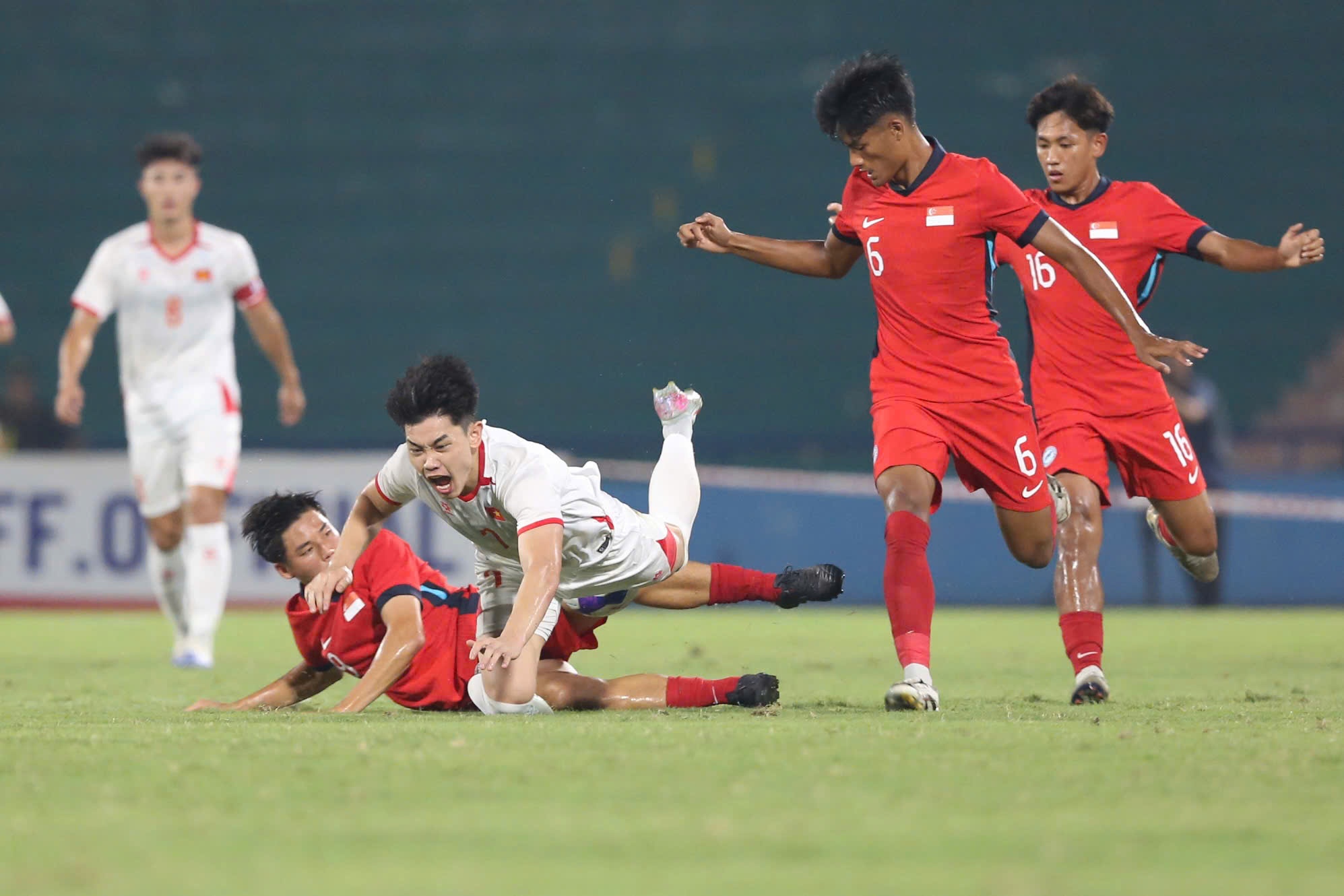 U23 Vietnam vs Singapura (gambar 8)