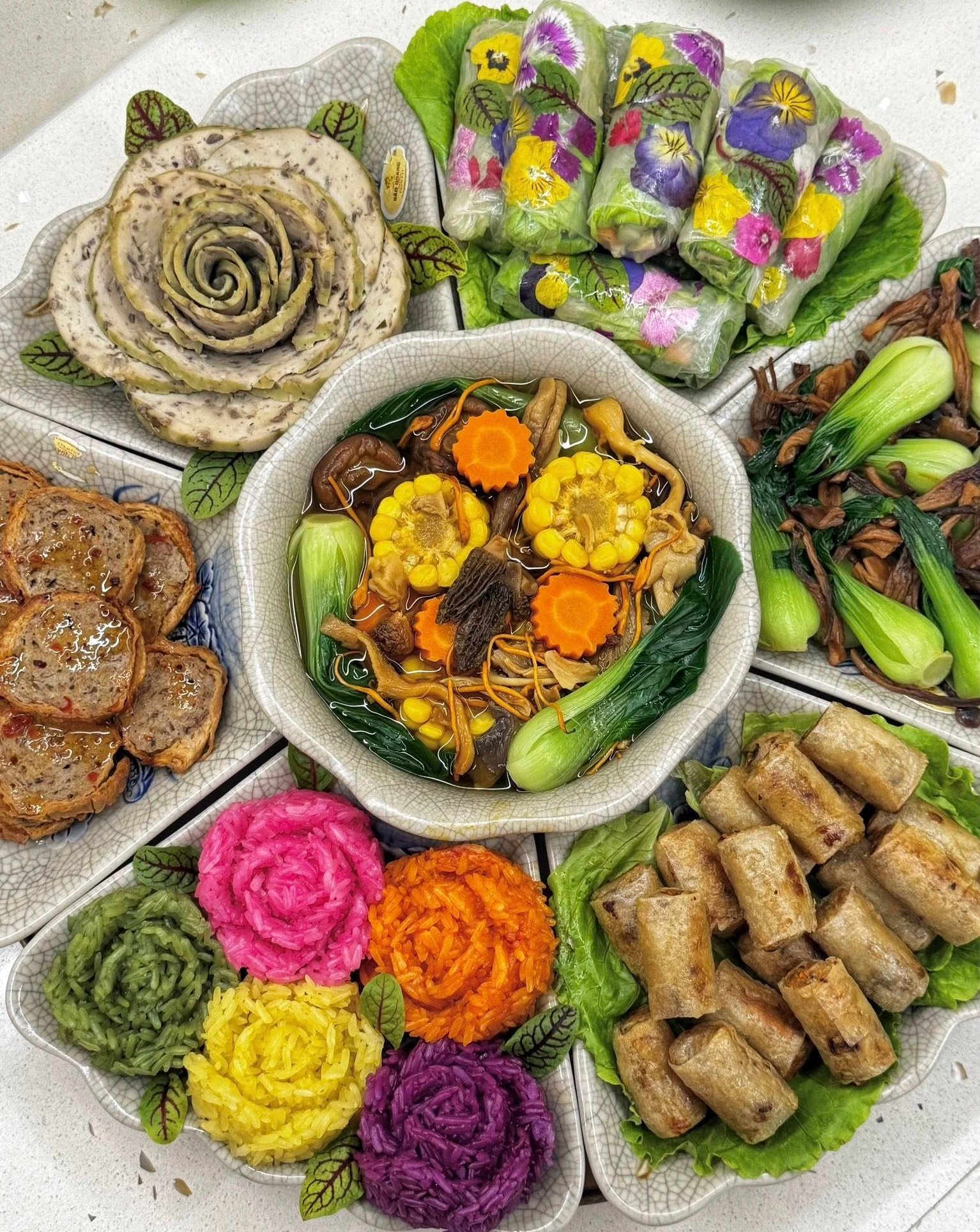 Mâm cúng Vu lan rằm tháng 7 âm lịch đẹp mắt: Chay thanh tịnh, mặn đủ đầy - Ảnh 5.