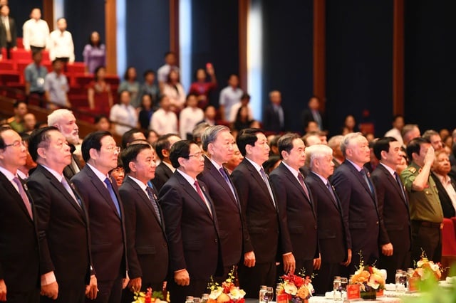 Đổi mới giáo dục việt nam: Từ cải cách chỉnh sửa đến kiến tạo tương lai - Ảnh 1.