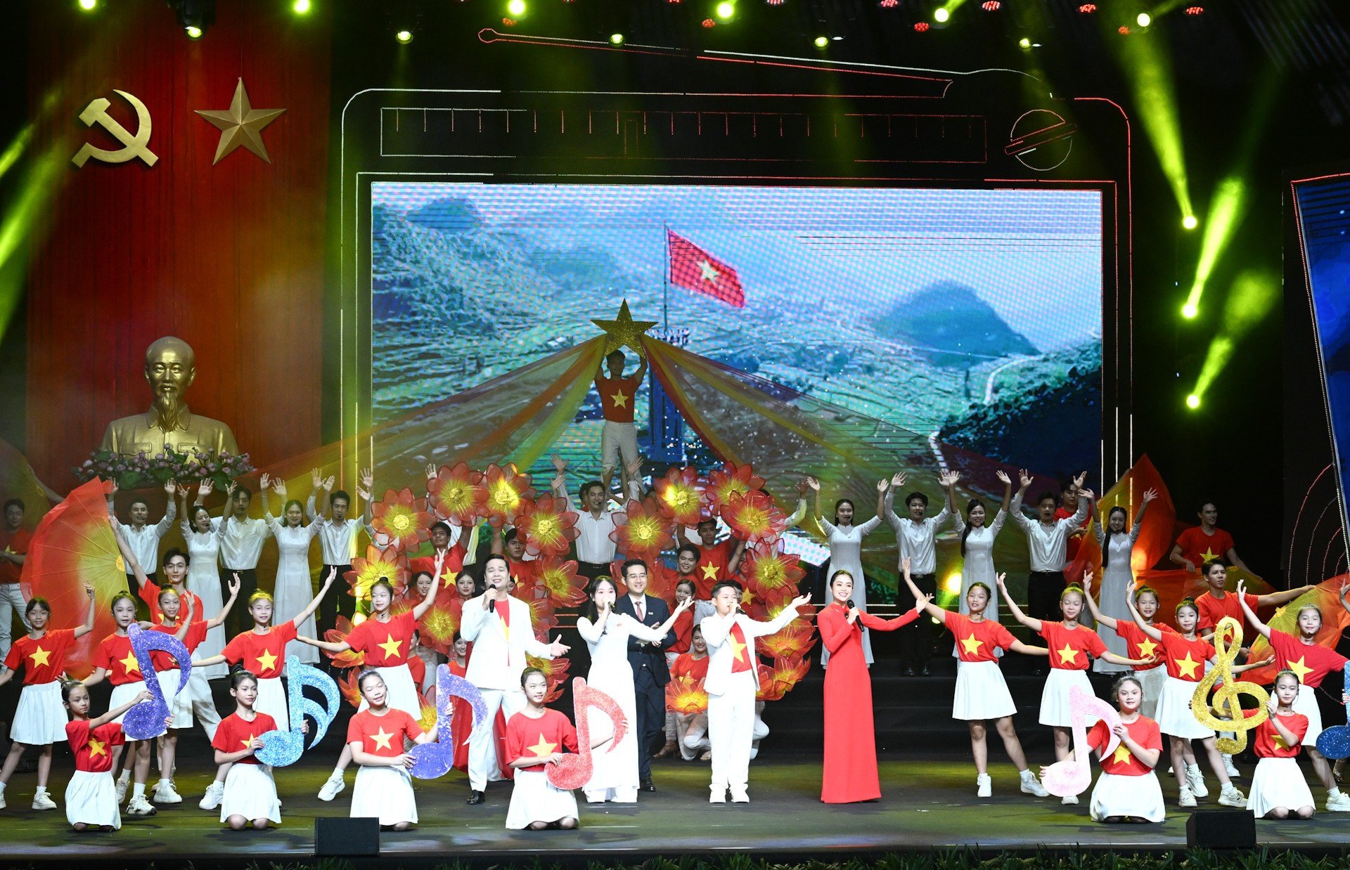 dsc-2017.jpg