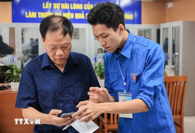 ttxvn-chuyen-doi-so-chinh-quyen-2-cap-2.jpg
