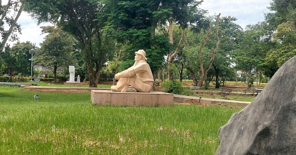 Sau phim Mưa đỏ, cùng ngắm Thành cổ Quảng Trị trong sắc xanh cỏ non