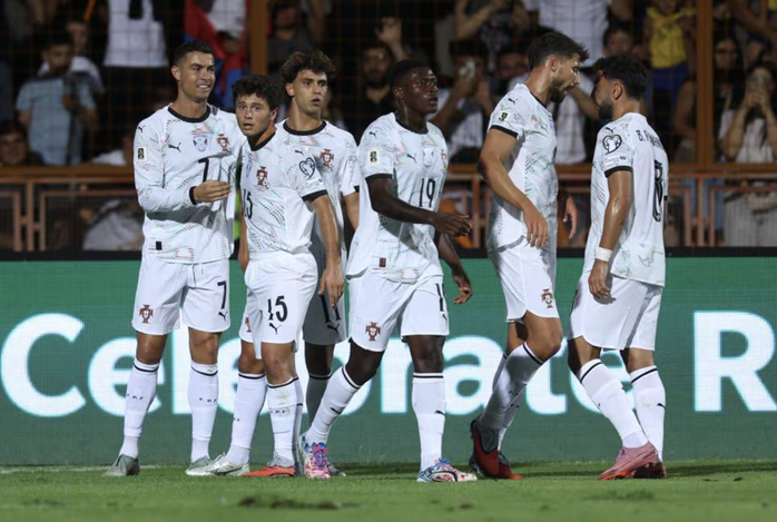 Ronaldo 40 tuổi 