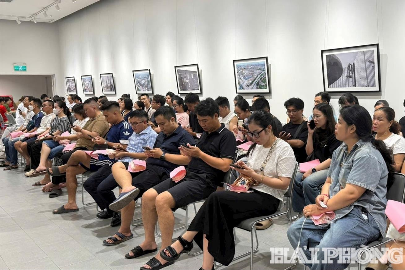 បច្ចុប្បន្ន-គំរូ-4(1).jpg