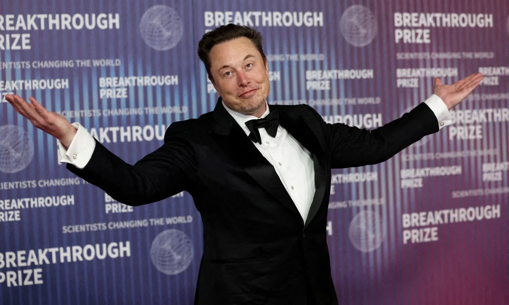 Elon Musk và con đường trở thành tỷ phú nghìn tỷ USD đầu tiên - 1