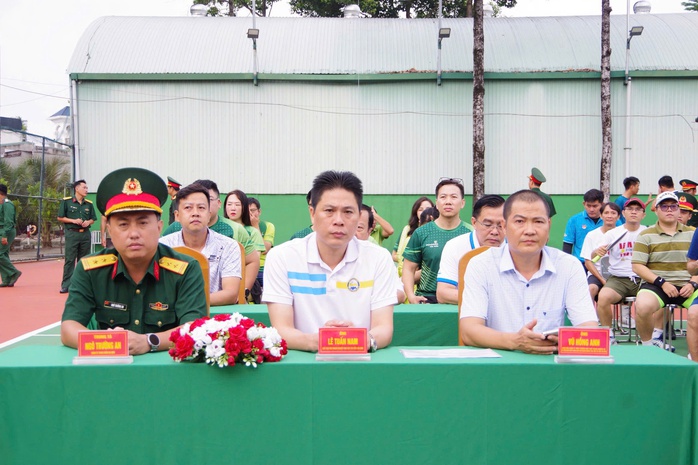 Trung đoàn Gia Định: Khí thế mới từ những hội thao ý nghĩa  - Ảnh 3.