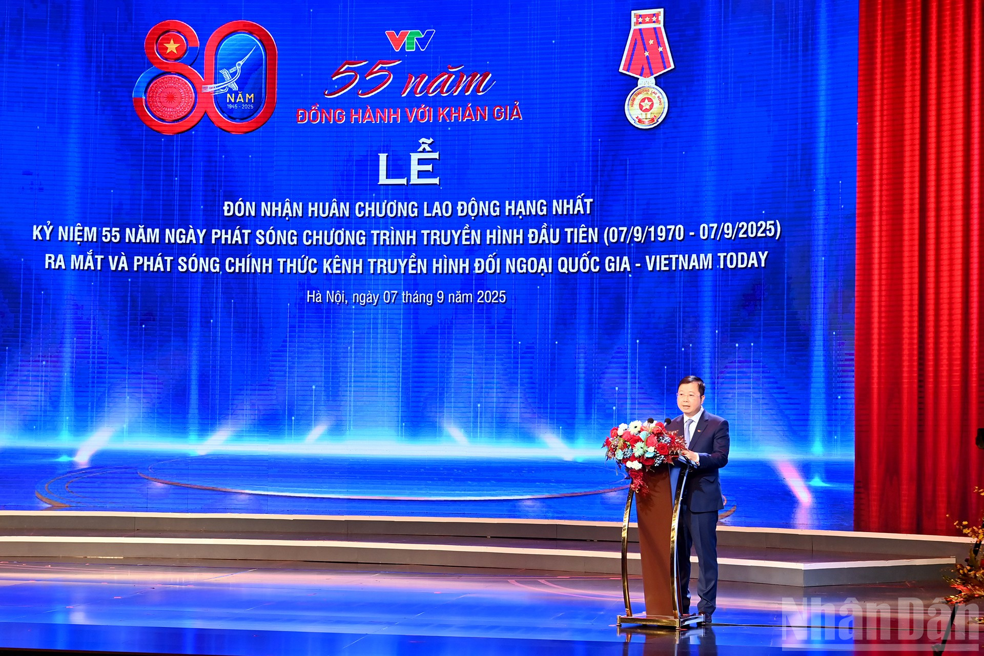 ndo_br_a4-bnd-2881.jpg