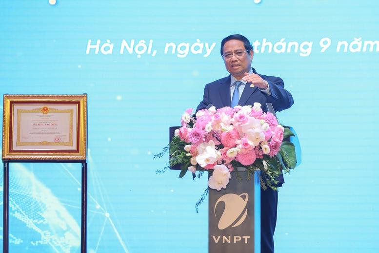 នាយករដ្ឋមន្ត្រី៖ VNPT បន្តលើកកម្ពស់ប្រពៃណីនៃការច្នៃប្រឌិត ហ៊ានគិត និងហ៊ានធ្វើ - រូបថត ៦.