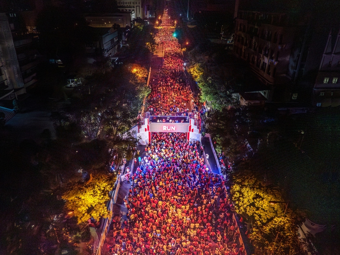 Giải Marathon quốc tế TP HCM Techcombank 2025: Bước chạy vì một Việt Nam vượt trội - Ảnh 3.