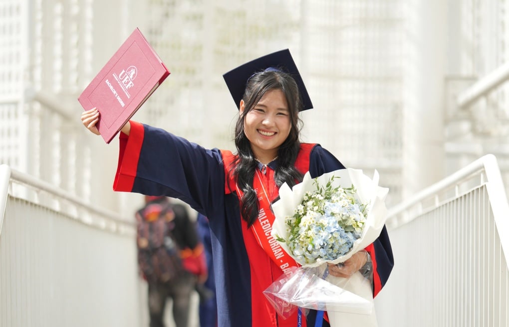 Nữ thủ khoa có điểm GPA 3.98  - 1