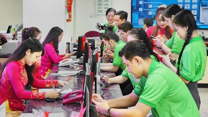 7 thí sinh chung kết Chuông Vàng vọng cổ thăm, tri ân đơn vị 20 năm đồng hành- Ảnh 3.