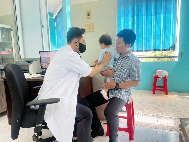 Bác sĩ trẻ chọn về y tế cơ sở - Ảnh 2.