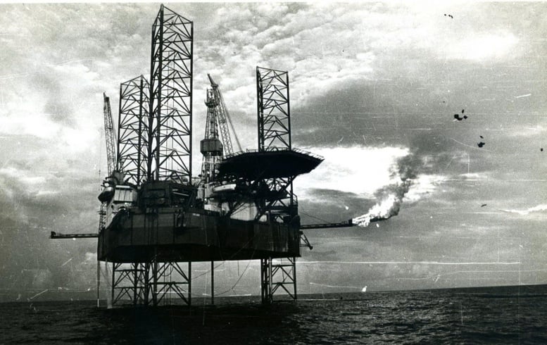 Petrovietnam: ដំណើរ 50 ឆ្នាំពីដំណក់ប្រេងដំបូងទៅកាន់ចក្ខុវិស័យនៃការបង្កើតថាមពលជាតិ - រូបថត 1 ។