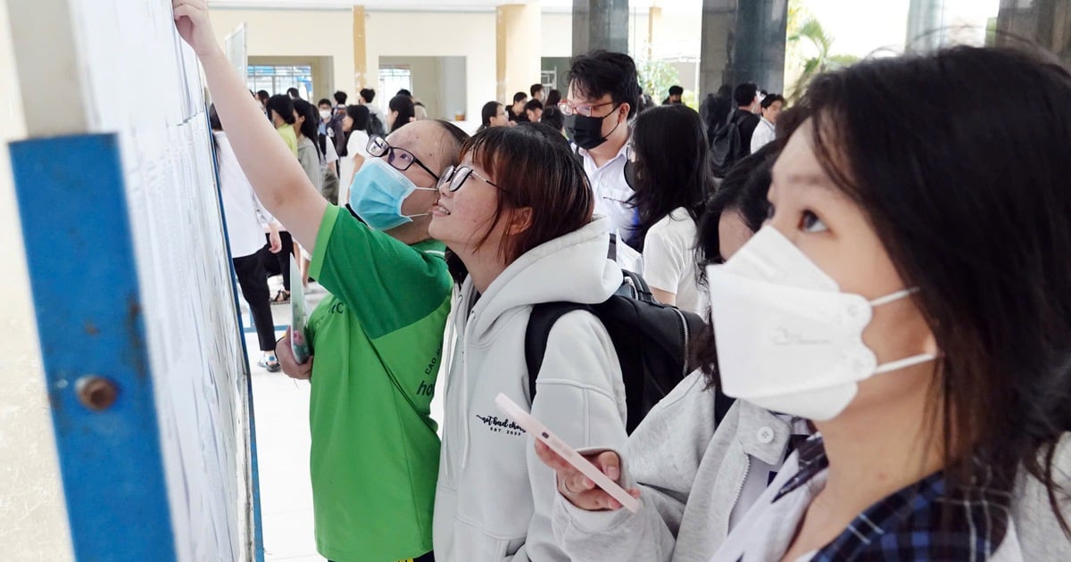 Hàng loạt trường ĐH xét tuyển bổ sung ngành sư phạm, y dược, quân đội…