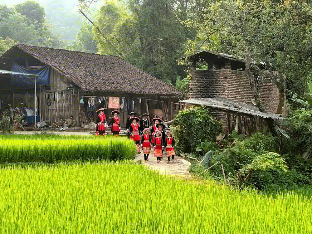 Giữ gìn bản sắc, xây dựng môi trường lành mạnh - ảnh 1