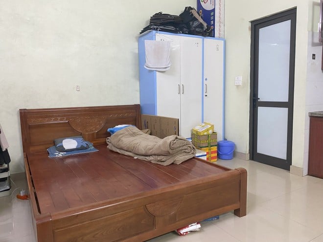 Phòng trọ của Thế Anh khi "đổi công lấy chỗ ở".