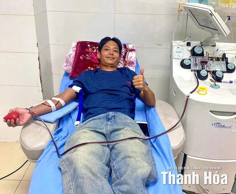 អ្នកផ្តល់ជីវិត