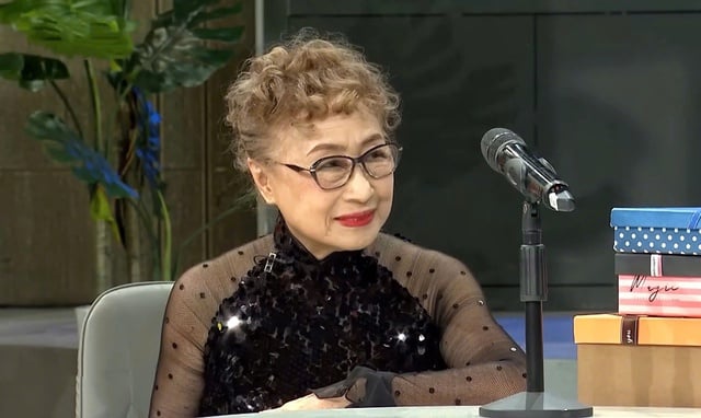 'Giọng đọc huyền thoại' Kim Tiến gây xúc động khi tái hiện bản tin thời sự- Ảnh 2.