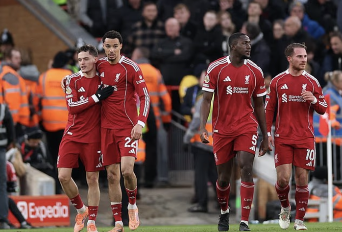 Liverpool đánh rơi chiến thắng ở phút bù giờ thứ 7 - Ảnh 4.
