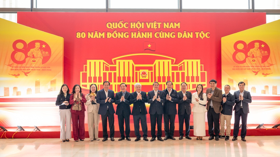 Van de eerste stemming tot het nationale vertrouwen - 5