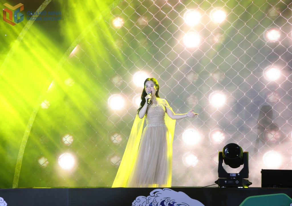 Concert-van-don-hai-trinh-moi-am-nhac-ket-noi-3.jpg
