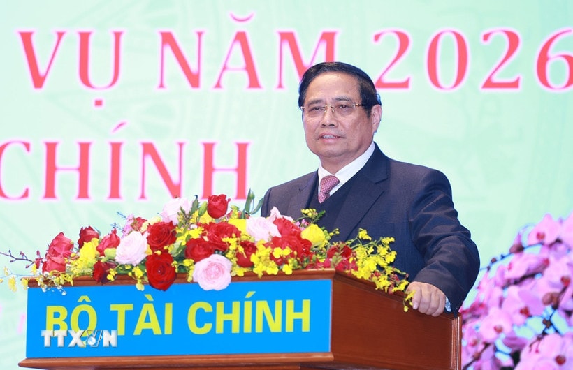نخست وزیر فام مین چین یک سخنرانی دستوری ارائه می کند. (عکس: Duong Giang/VNA)