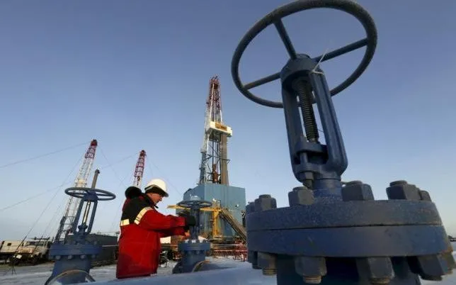 Il Venezuela conferma l'avvio di negoziati per la vendita di petrolio greggio agli Stati Uniti.