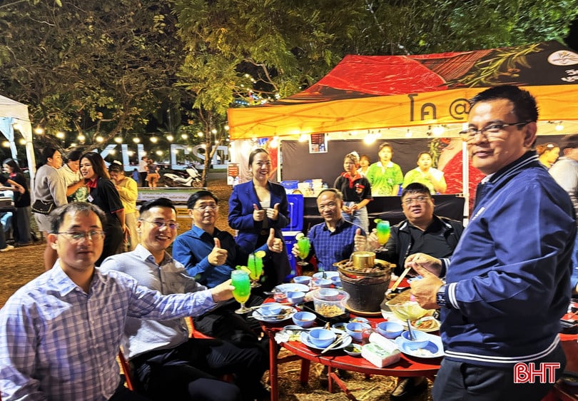 bqbht_br_2-bu-aa-a-an-to-e-ui-kho-eng-bia-ru-o-uu-ta-ui-gian-ha-cng-sinh-vie-en-trong-ho-u-ei-cho-u-kasetsart-19.png