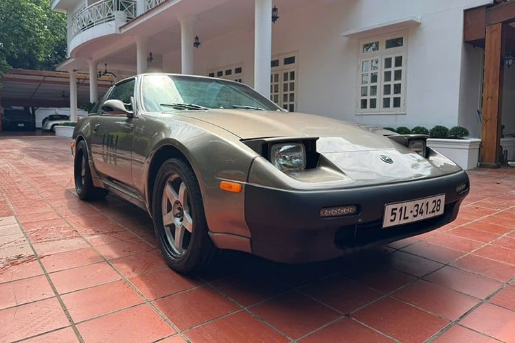 ベトナムコーヒー300 ベトナムコーヒーの王様」は、非常に珍しい日産300ZXを所有しています。