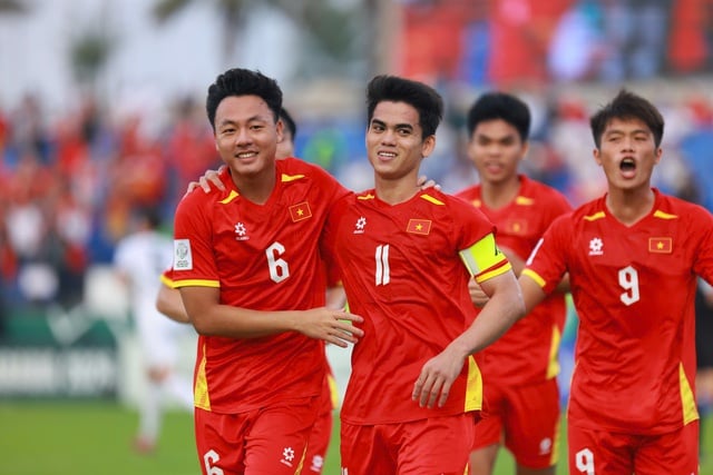 Vietnam U23 carries the last hope of Southeast Asian football - Photo 1.